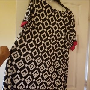 BUNDLE 3 ITEMS AND SAVE 20% ON 3 DRESSES. Madison Leigh dress